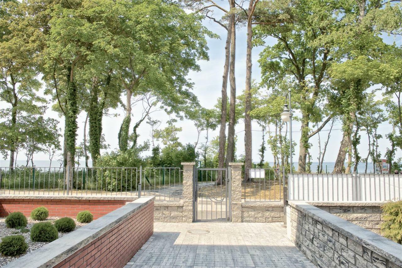 Sea Cliff Apartment Rewal Exterior foto