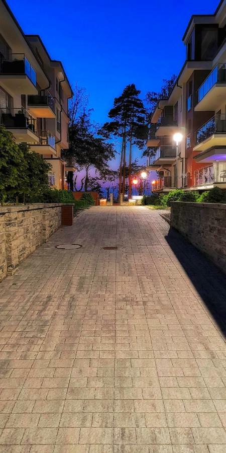 Sea Cliff Apartment Rewal Exterior foto